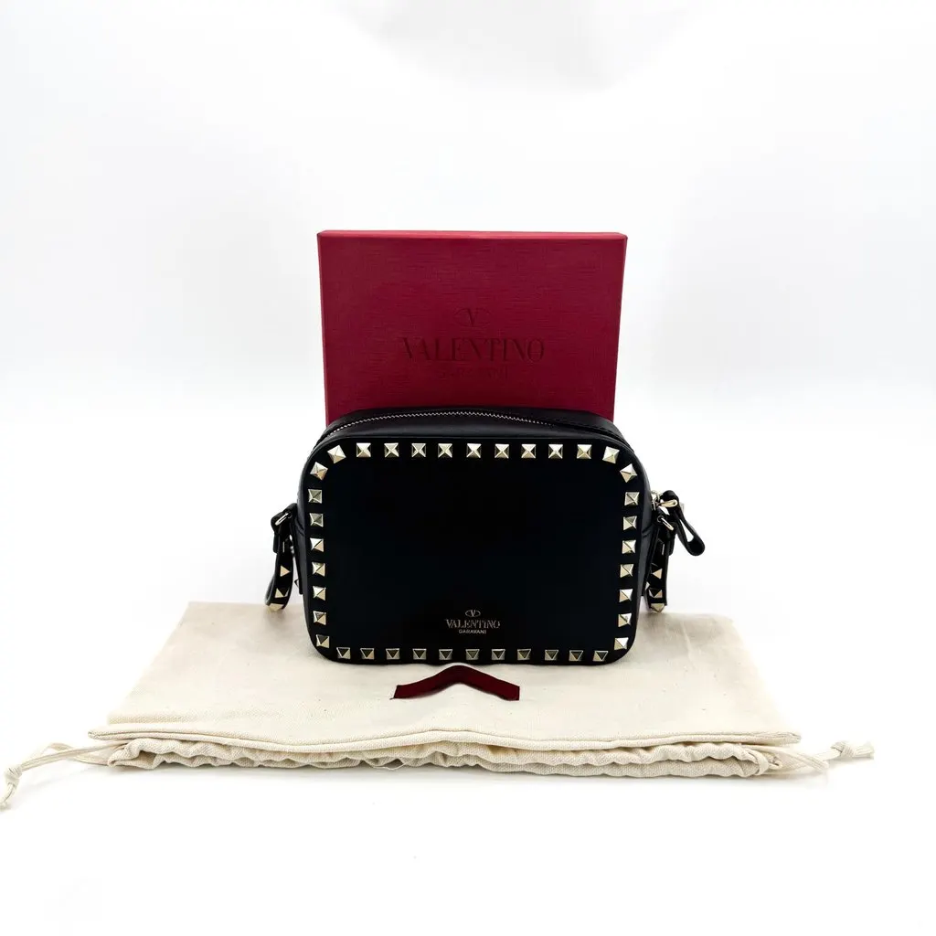 Valentino Garavani Rockstud Small Leather Camera Bag Black Black Leather Very good - Back View