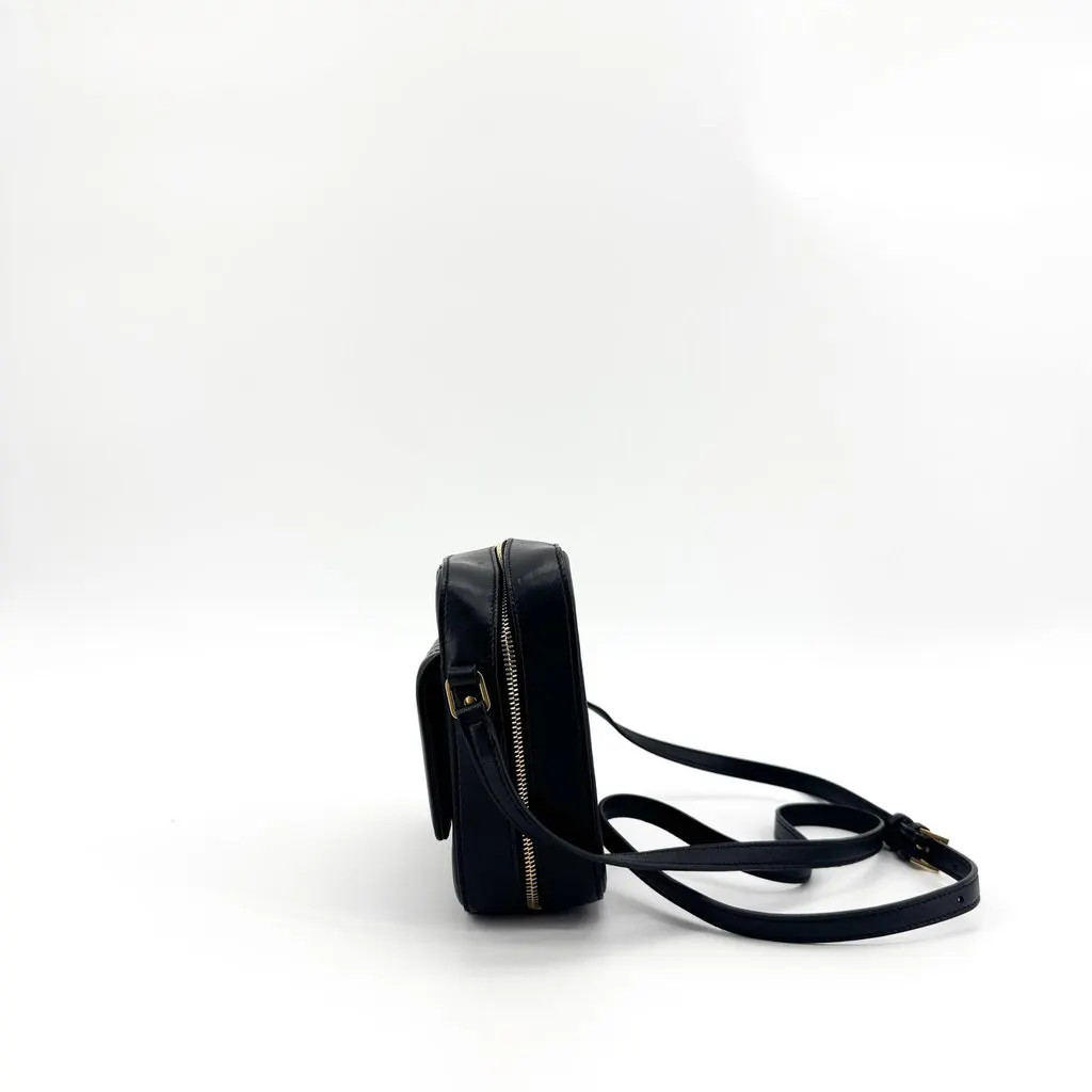 Saint Laurent Small Vicky Camera Bag Black Gold Hardware Black Leather Very good - Model View