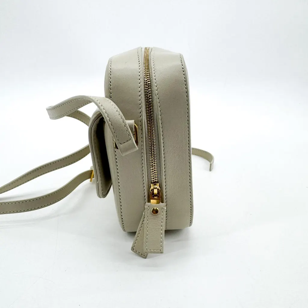 Saint Laurent Vicky Toy Camera Bag Grey Gold MultiColor Leather Fair - Model View