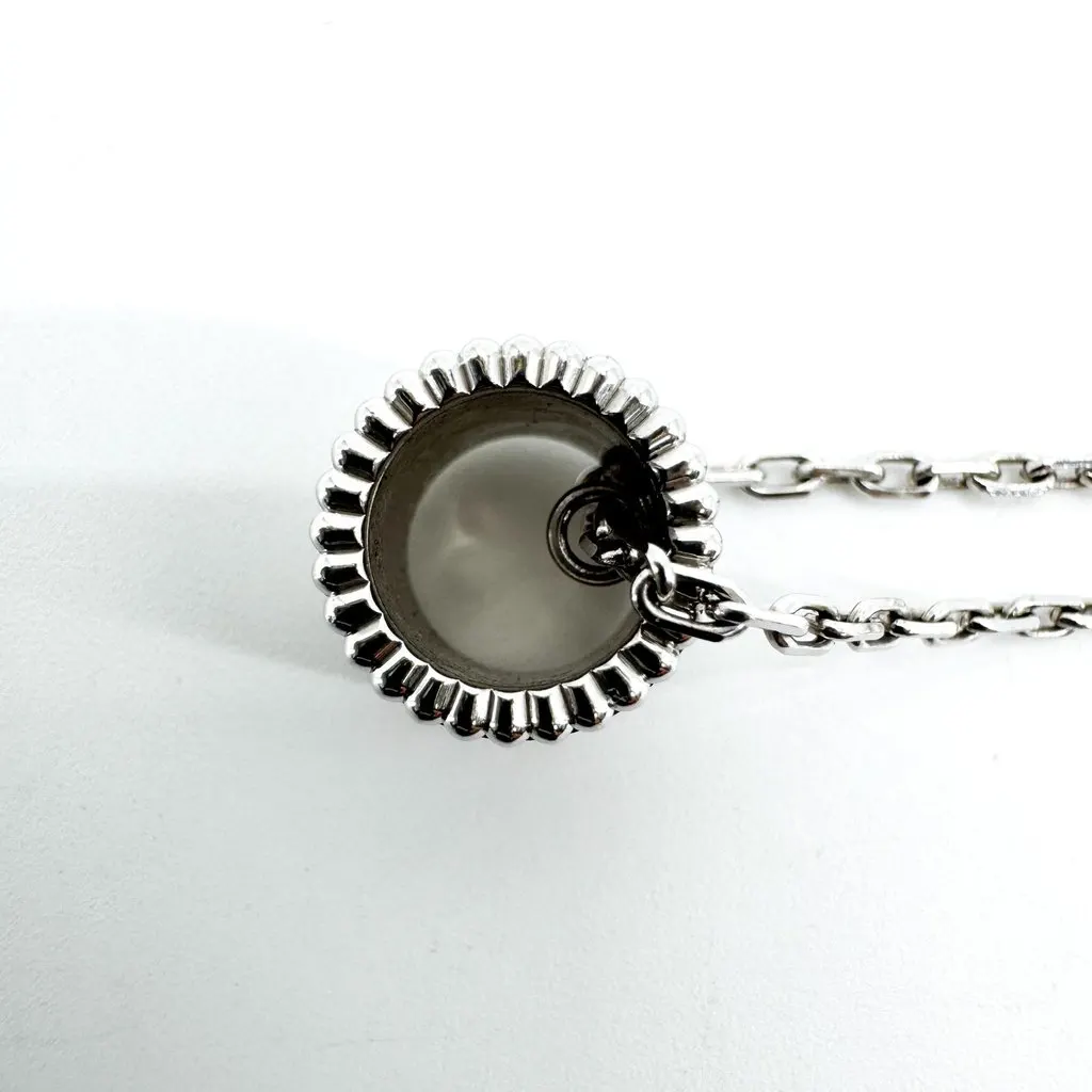 Boucheron Quatre White Edition Pendant White Gold Diamonds Ceramic Silver Very good - Model View