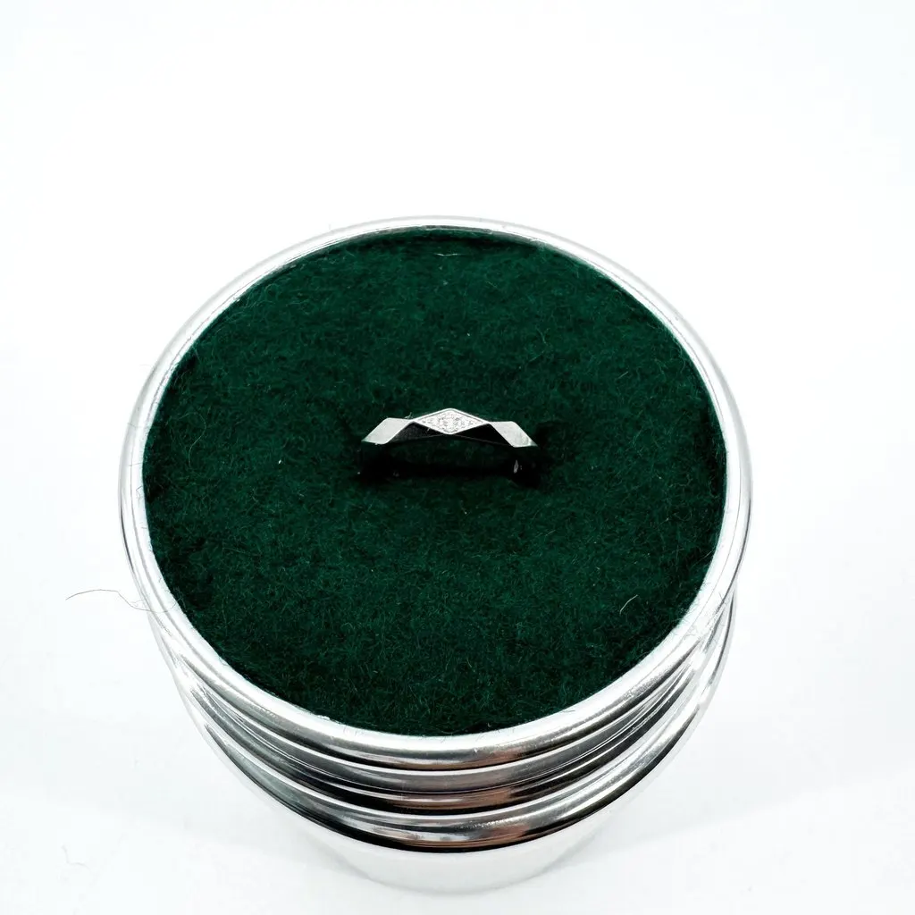 Boucheron Facette 3 Diamonds Platinum Ring Size 47 Silver Good - Inside View