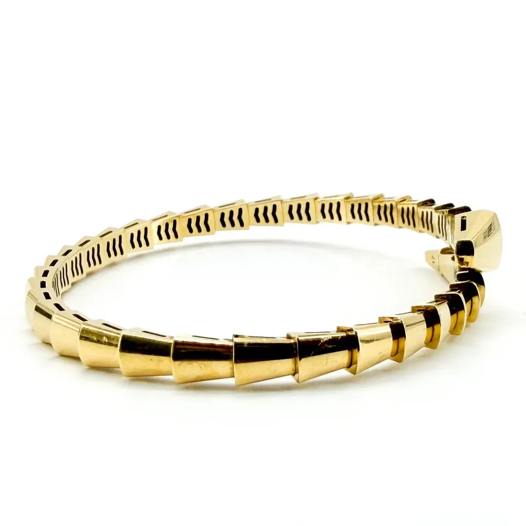 Bvlgari Serpenti Viper Bracelet 18K Yellow Gold Gold Very good - Model View