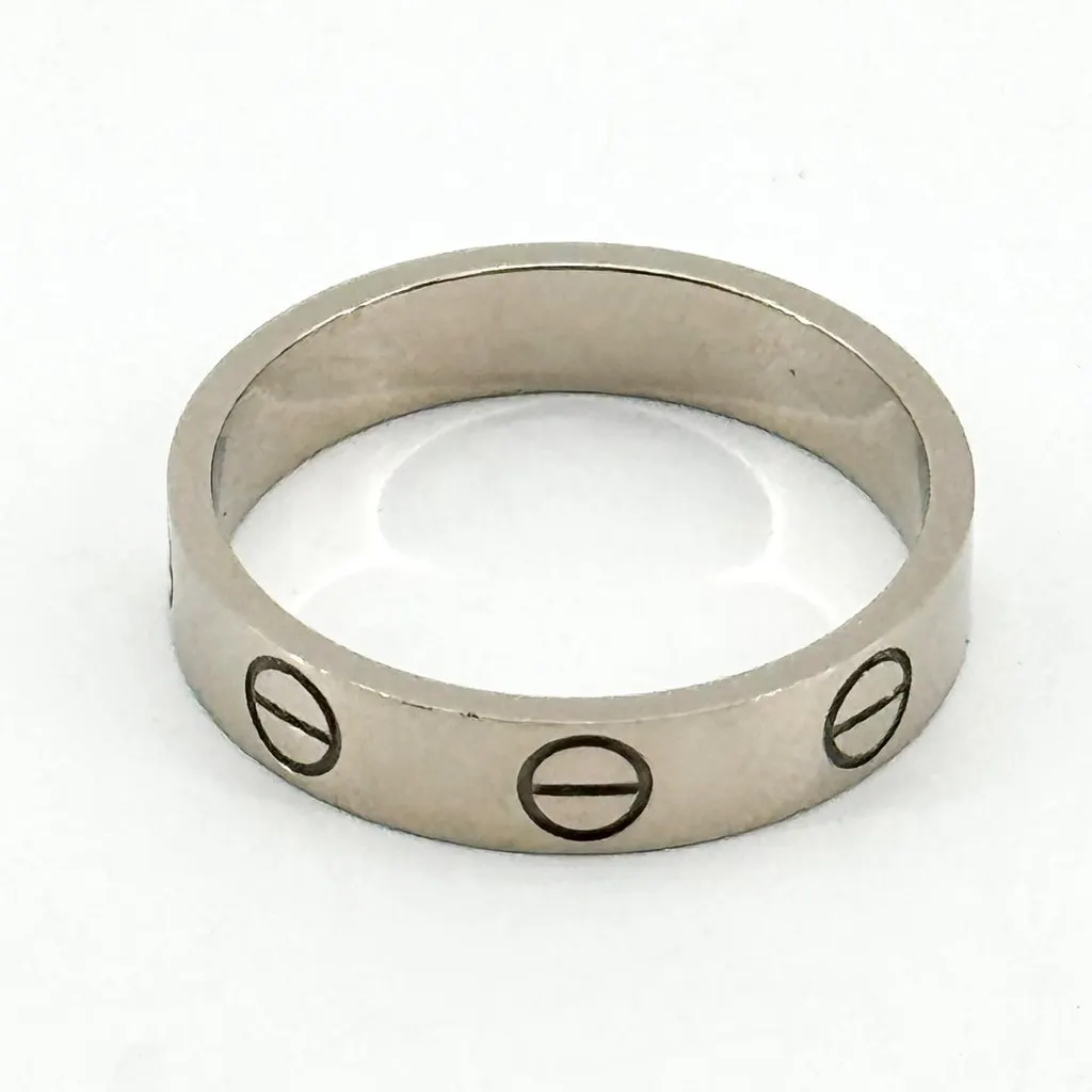 Cartier Love Ring White Gold Silver Very good - Model View