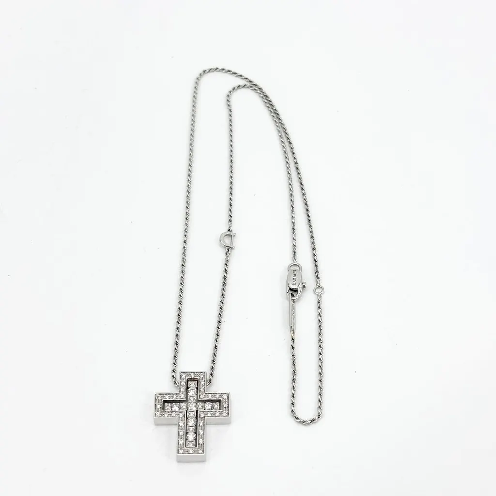 Damiani Belle Epoque Diamond Cross Necklace Medium White Gold Silver Very good - Model View