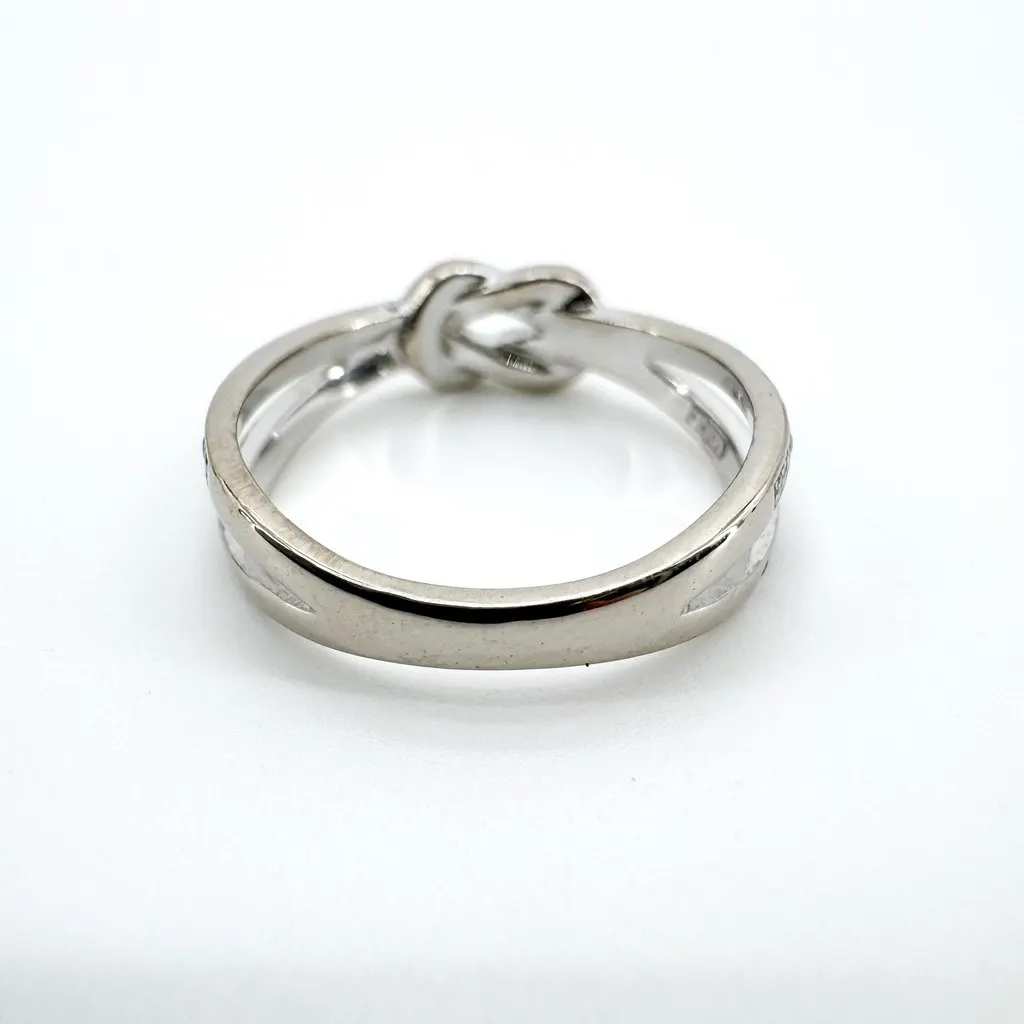 Fred Chance Infinie Medium Ring White Gold Diamonds Silver Very good - Box View