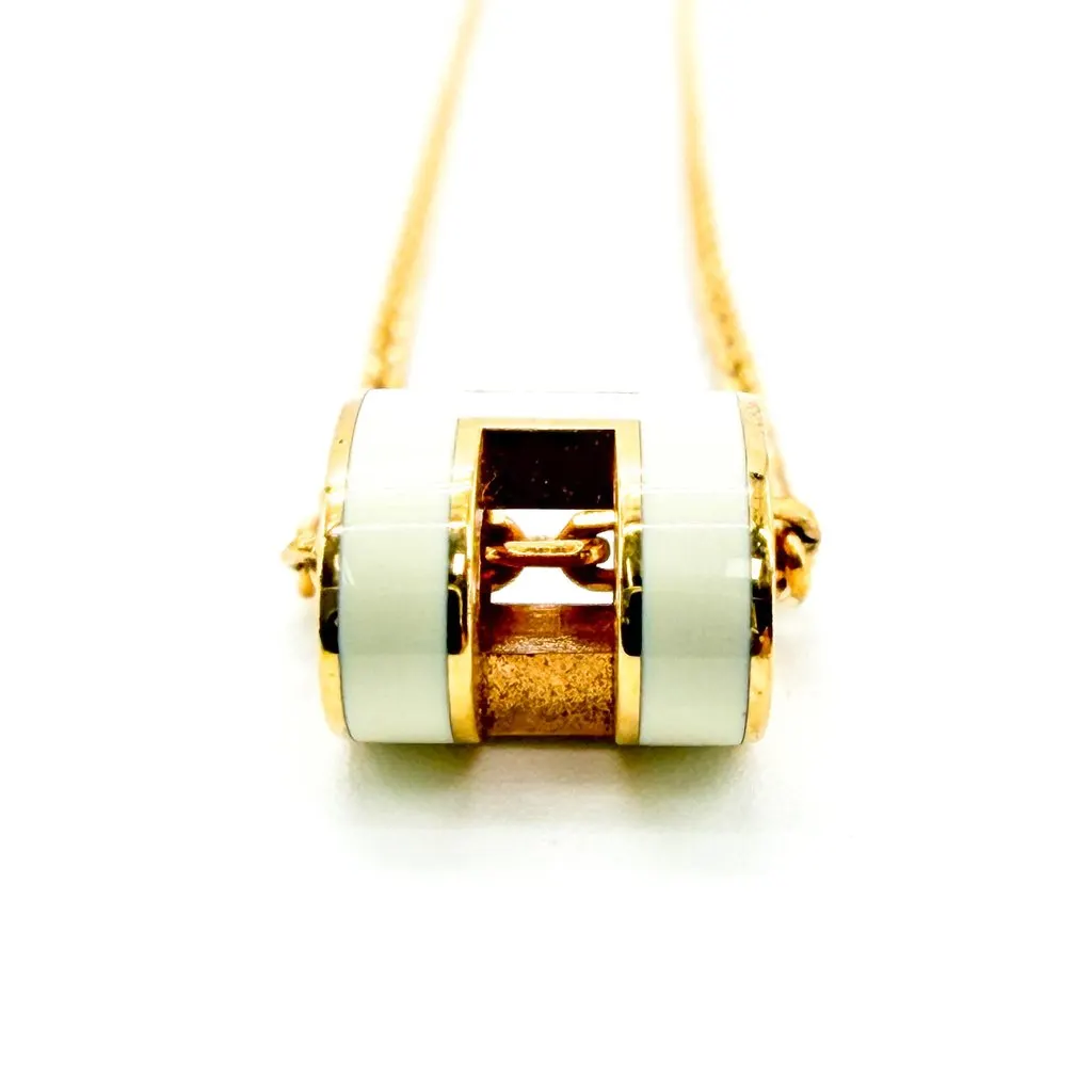 Hermès Popash pendant necklace in white gold Gold White Gold Very good - Model View