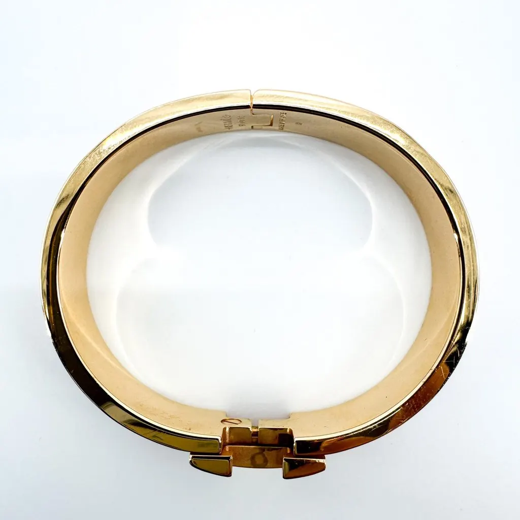 Hermès Clic H Bracelet Gold Pink Gold Very good - Model View
