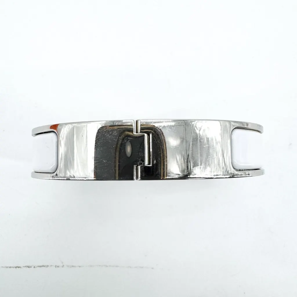 Hermès Clic H Bracelet White Silver Silver Good - Model View