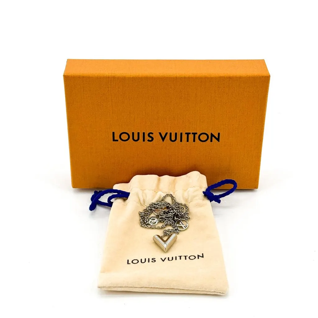 Louis Vuitton Essential V Necklace Silver Silver Fair - Back View