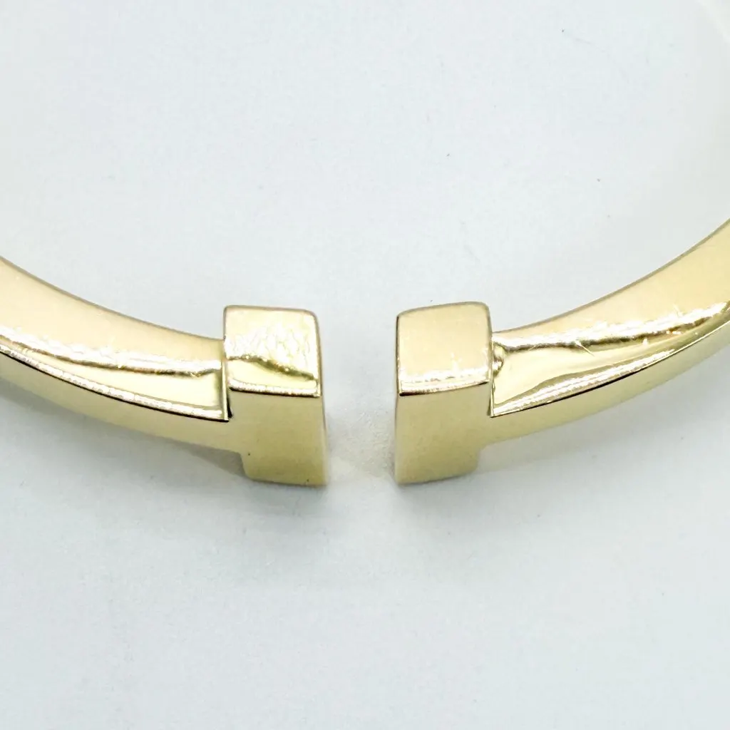 Tiffany & Co Tiffany T Square Bracelet 18K Yellow Gold Gold Gold Very good - Model View