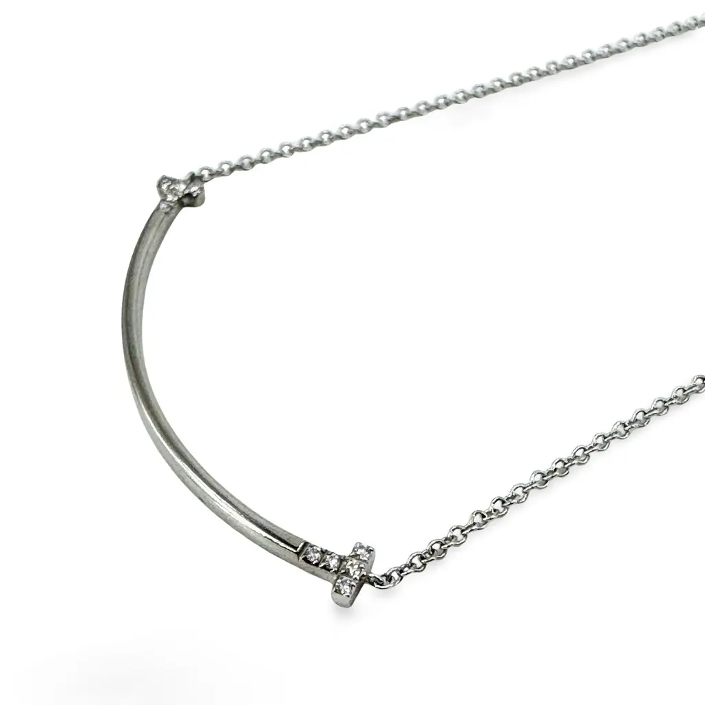 Tiffany & Co . T Smile Pendant Mini 18K White Gold with Diamonds Silver Very good - Front View