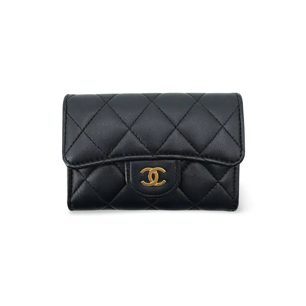 Chanel Classic Flap Card Holder Lambskin Gold Black Black Leather Very good - Front View
