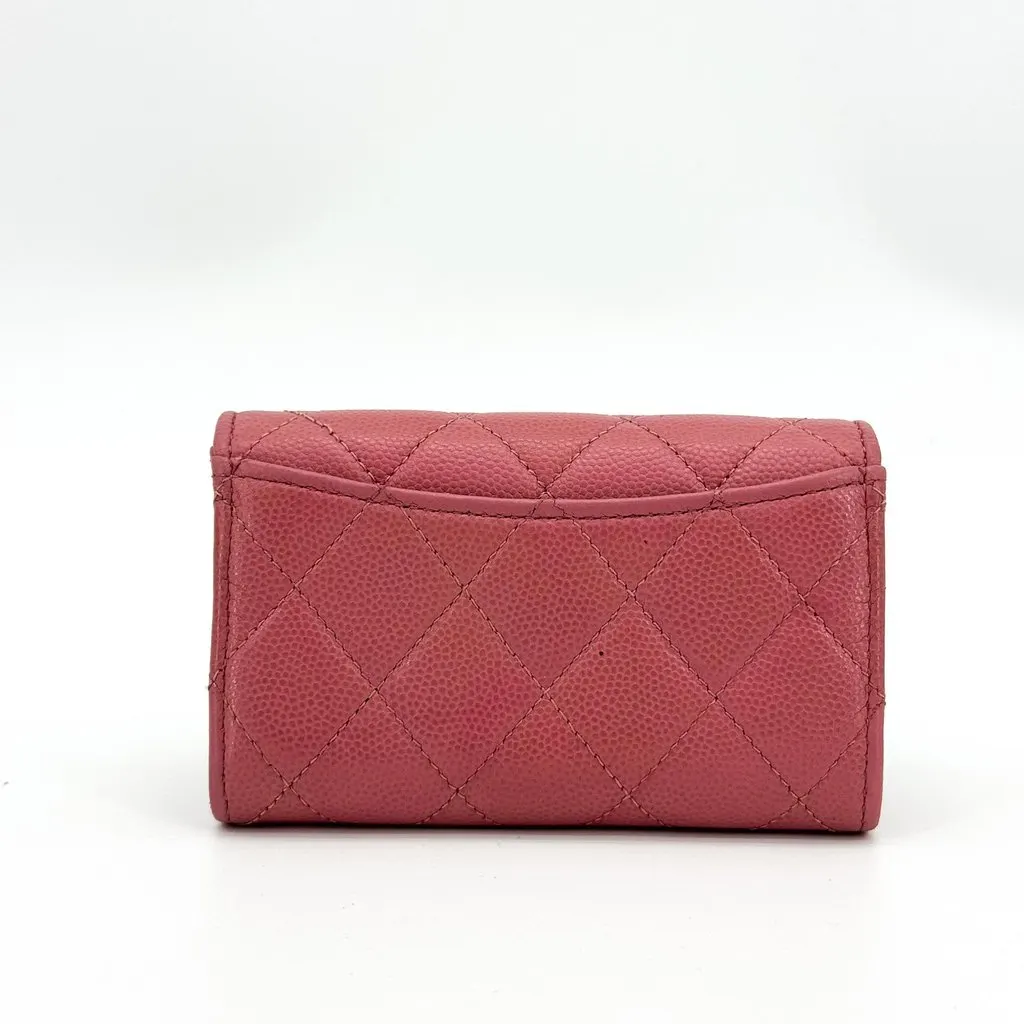 Chanel Classic Flap Card Holder Caviar Pink Gold Hardware Gold Leather Very good - Inside View