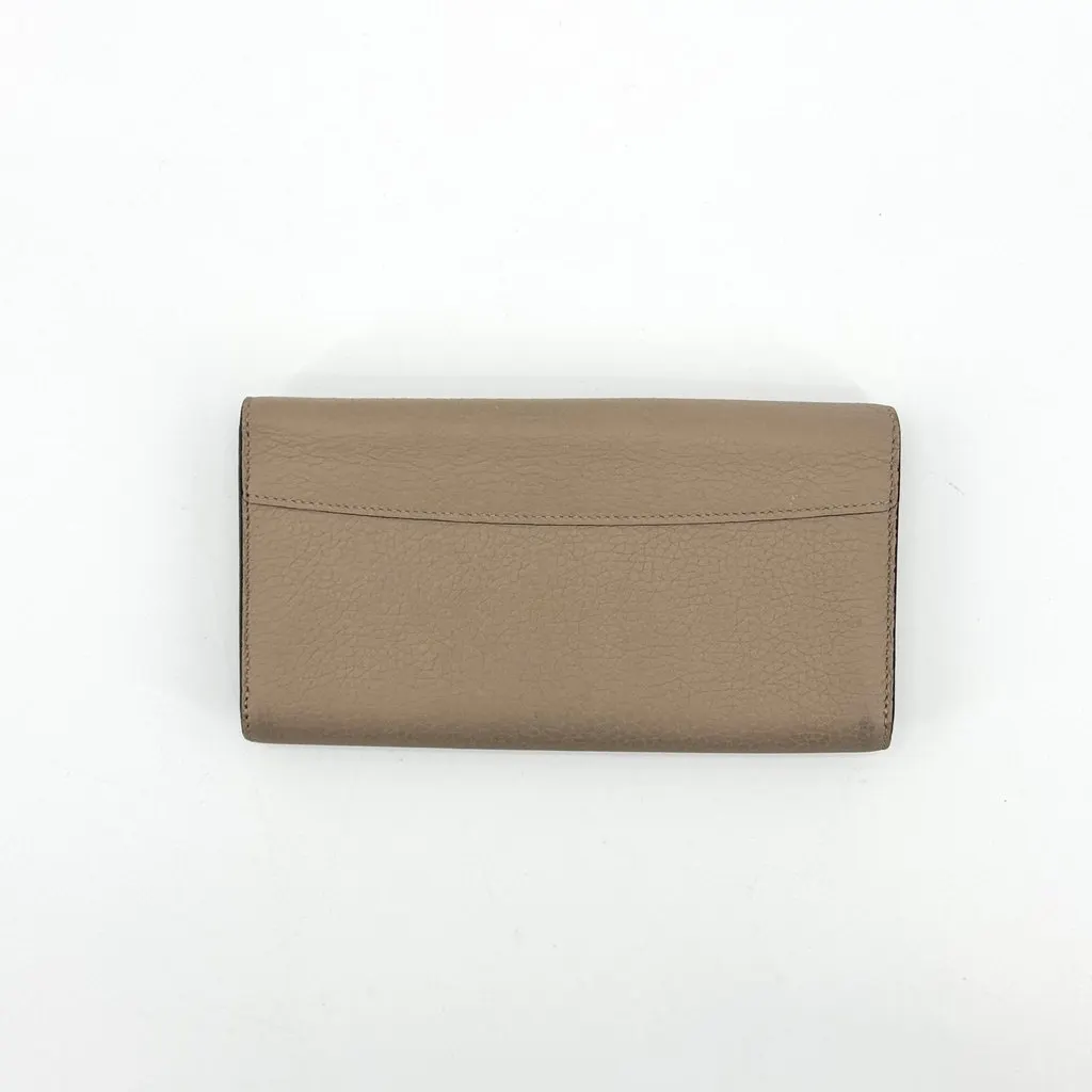 Louis Vuitton Capucines Wallet Galet Beige Leather Good - Back View