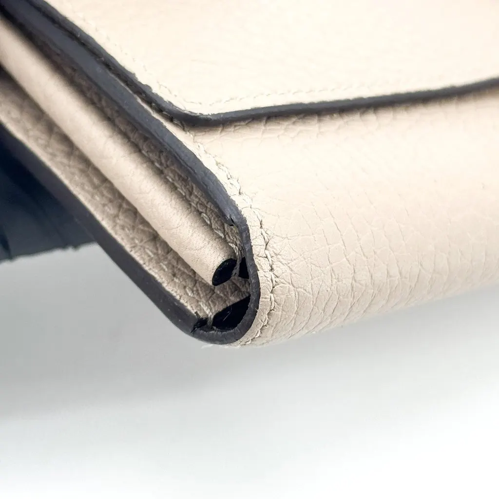 Louis Vuitton Capucines Wallet Galet Beige Leather Good - Box View