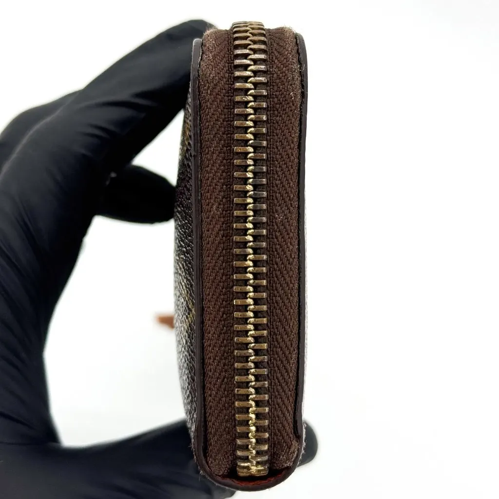 Louis Vuitton Monogram Zippy Wallet Brown Brown Canvas Good - Model View