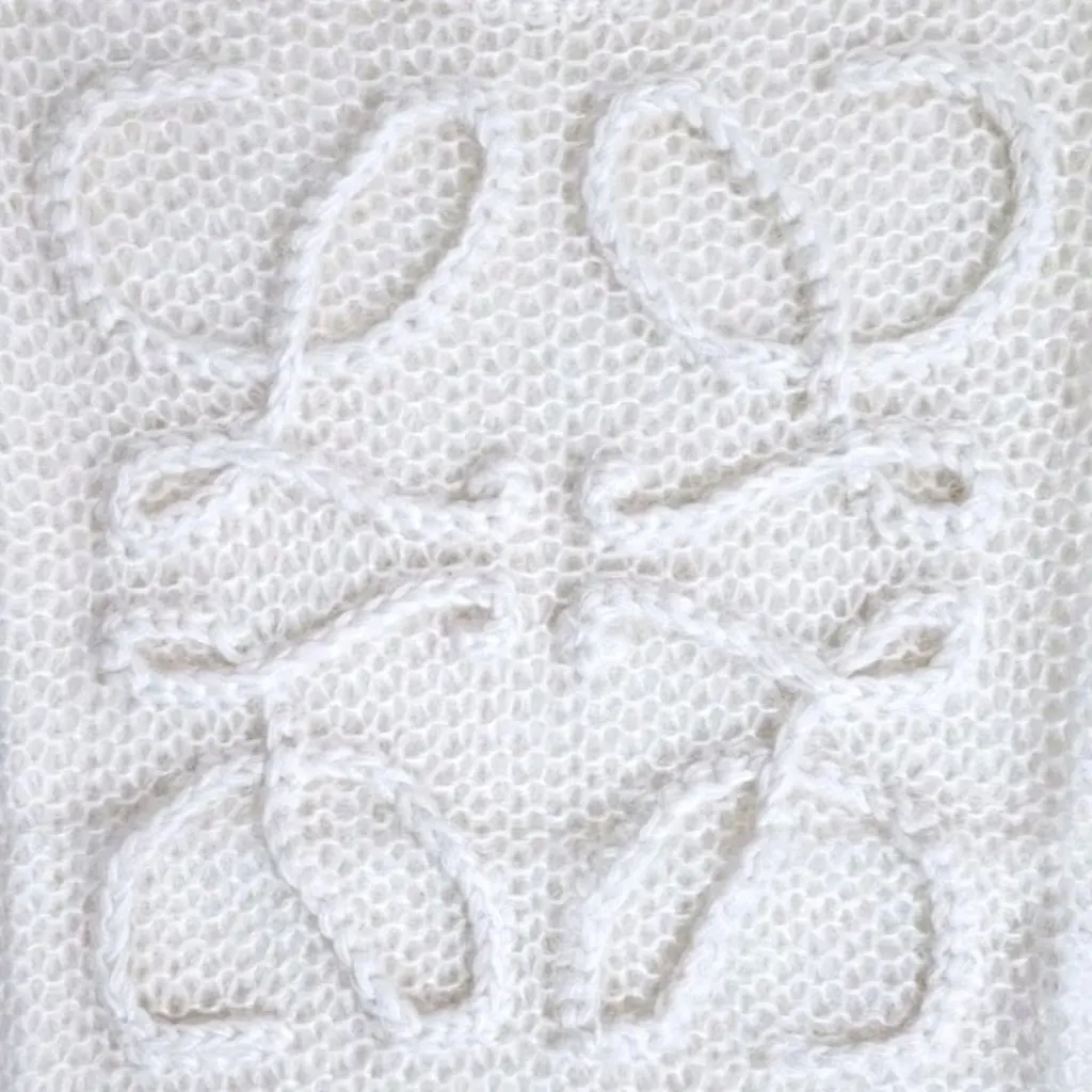 Loewe Loewe Sleeveless Sweater White Wool Never worn, with tag - Box View