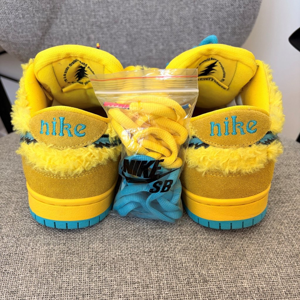 Nike Grateful Dead Bears Opti Yellow EU 41 | Pre-Owned Dubai