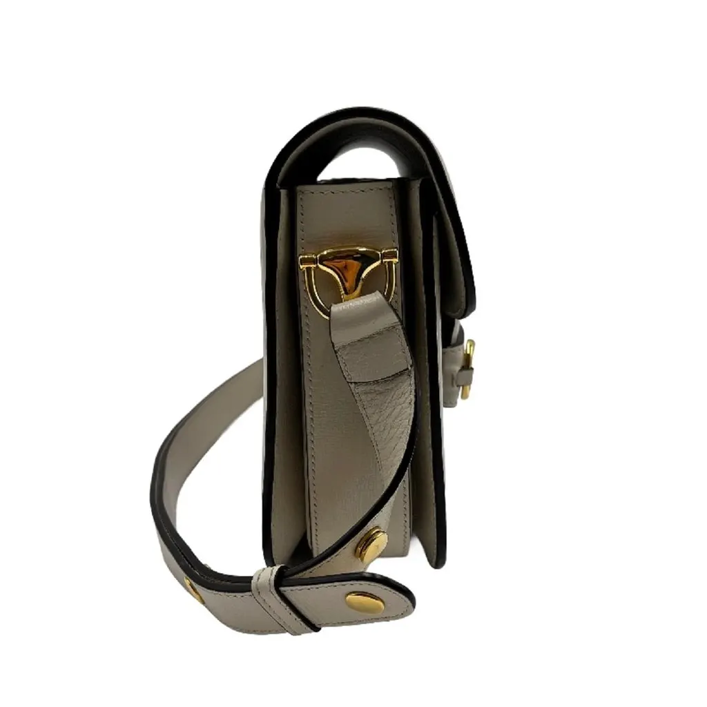 Gucci 1955 Horsebit Bag - '20s White Good - Model View