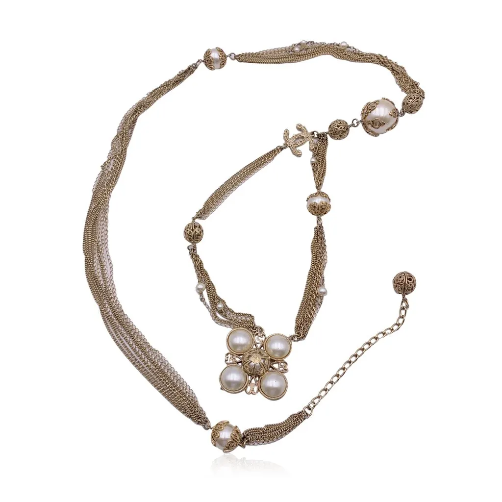 Chanel Necklace Gold Lace Good - Front View