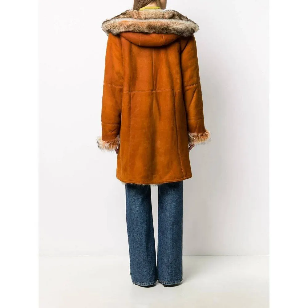 Unsigned Orange Brown Suede Coat - '80s Brown Suede Good - Model View