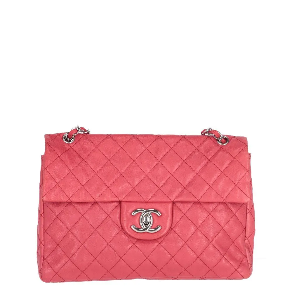 Chanel Raspberry Red Leather Shoulder Bag - 2000s Red Leather Good - Front View