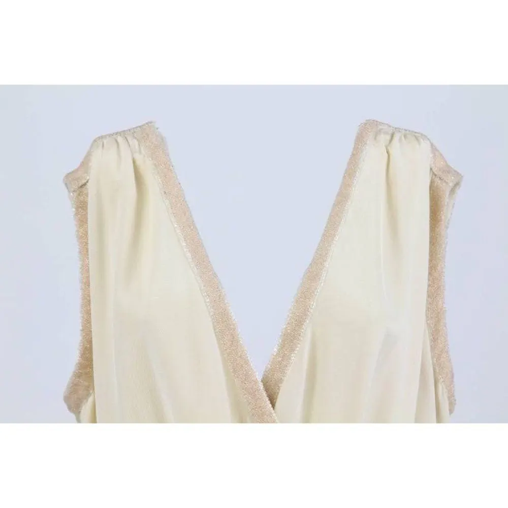 Unsigned White Silk Dress - '70s White Silk Good - Model View