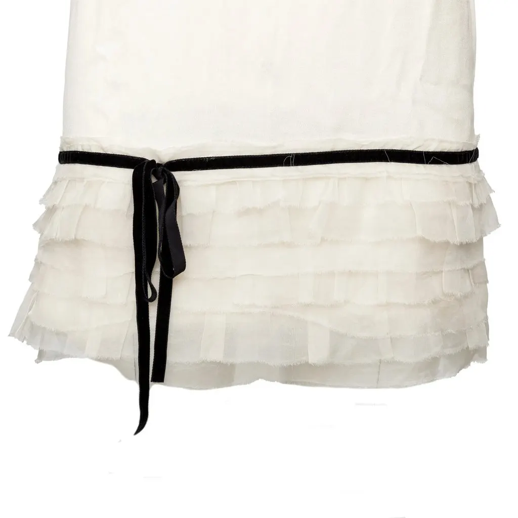 Red Valentino Dress - '00s Red Velvet Good - Model View