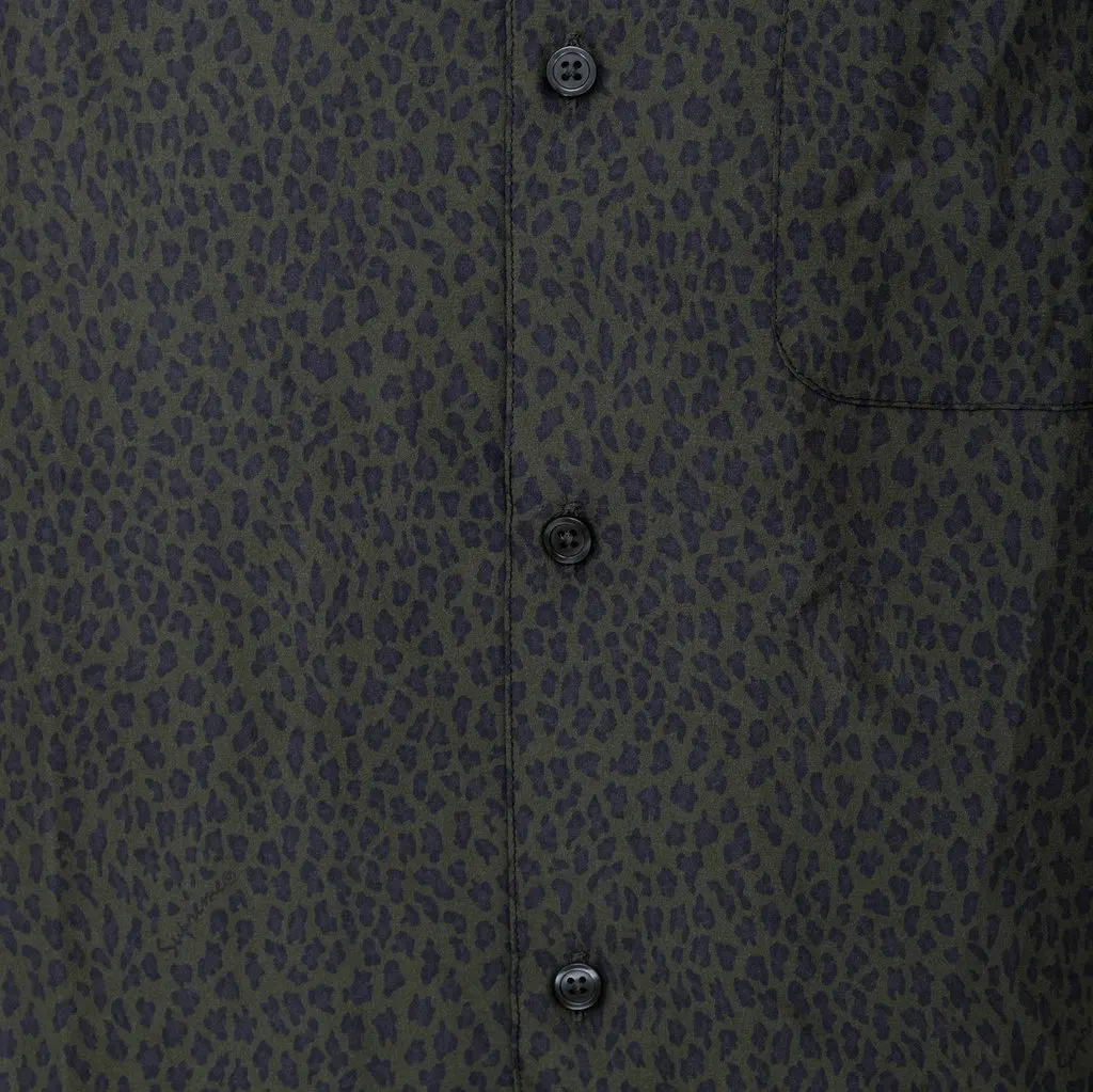 Supreme Leopard Silk Shirt - '20s MultiColor Silk Good - Model View