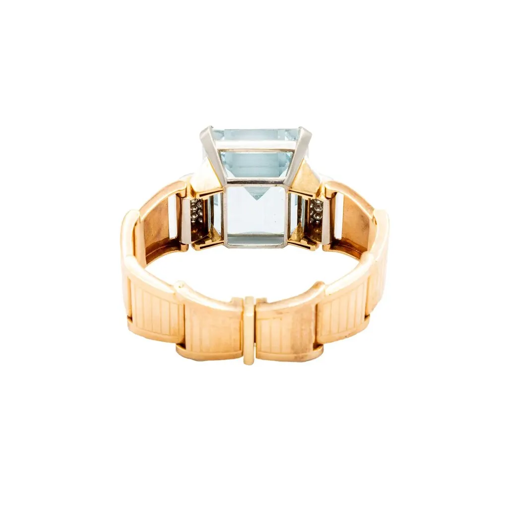 Unsigned Retro 18k Gold Bracelet with Aquamarine and Diamonds – '40s Gold Good - Model View
