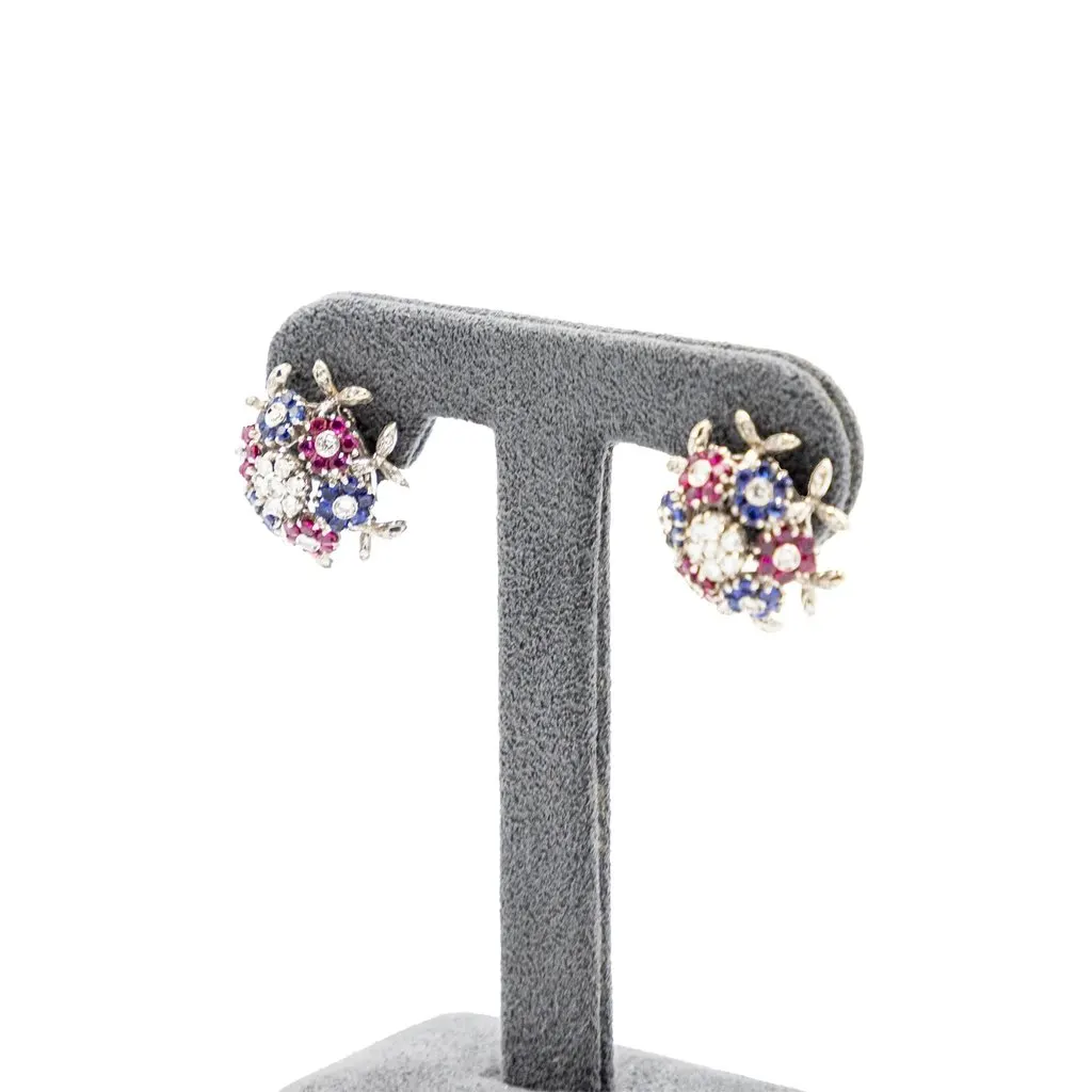 Unsigned Vintage 18K White Gold Gemstone Floral Clip Earrings ' 60s White Good - Back View