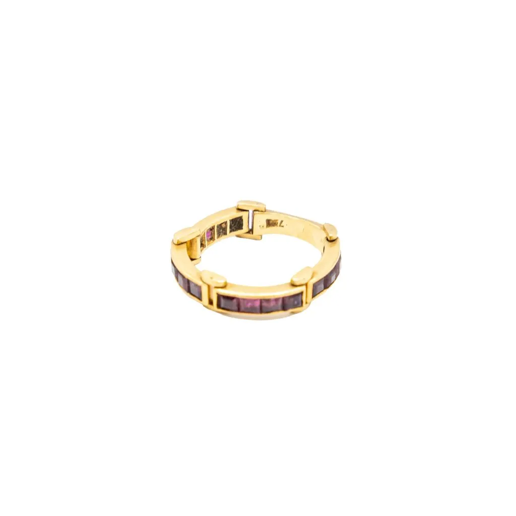 Unsigned Vintage 18K Yellow Gold Band Ring with Channel-Set Rubies - '80s Yellow Good - Front View