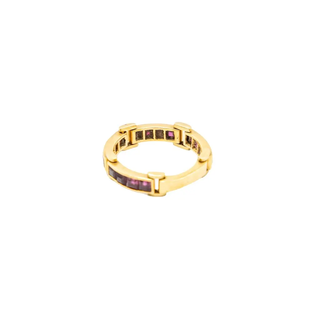 Unsigned Vintage 18K Yellow Gold Band Ring with Channel-Set Rubies - '80s Yellow Good - Box View