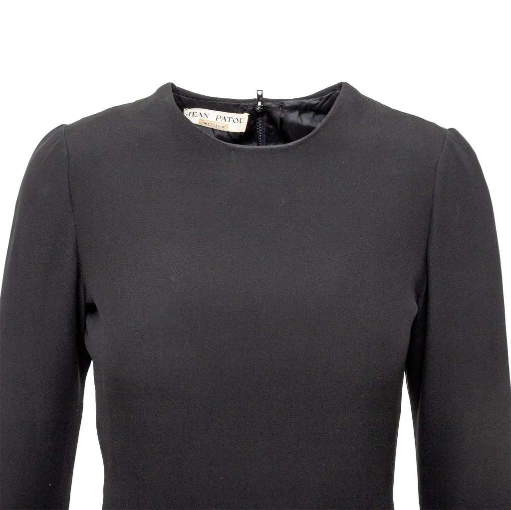 Unsigned Jean Patou Pleated Dress - '50s Black Good - Model View