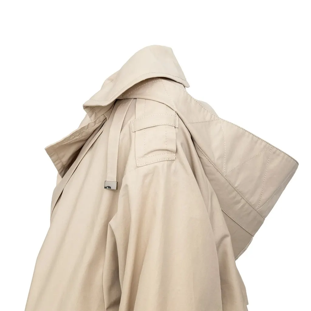 Max Mara Trench Coat - '10s Red Cotton Good - Model View