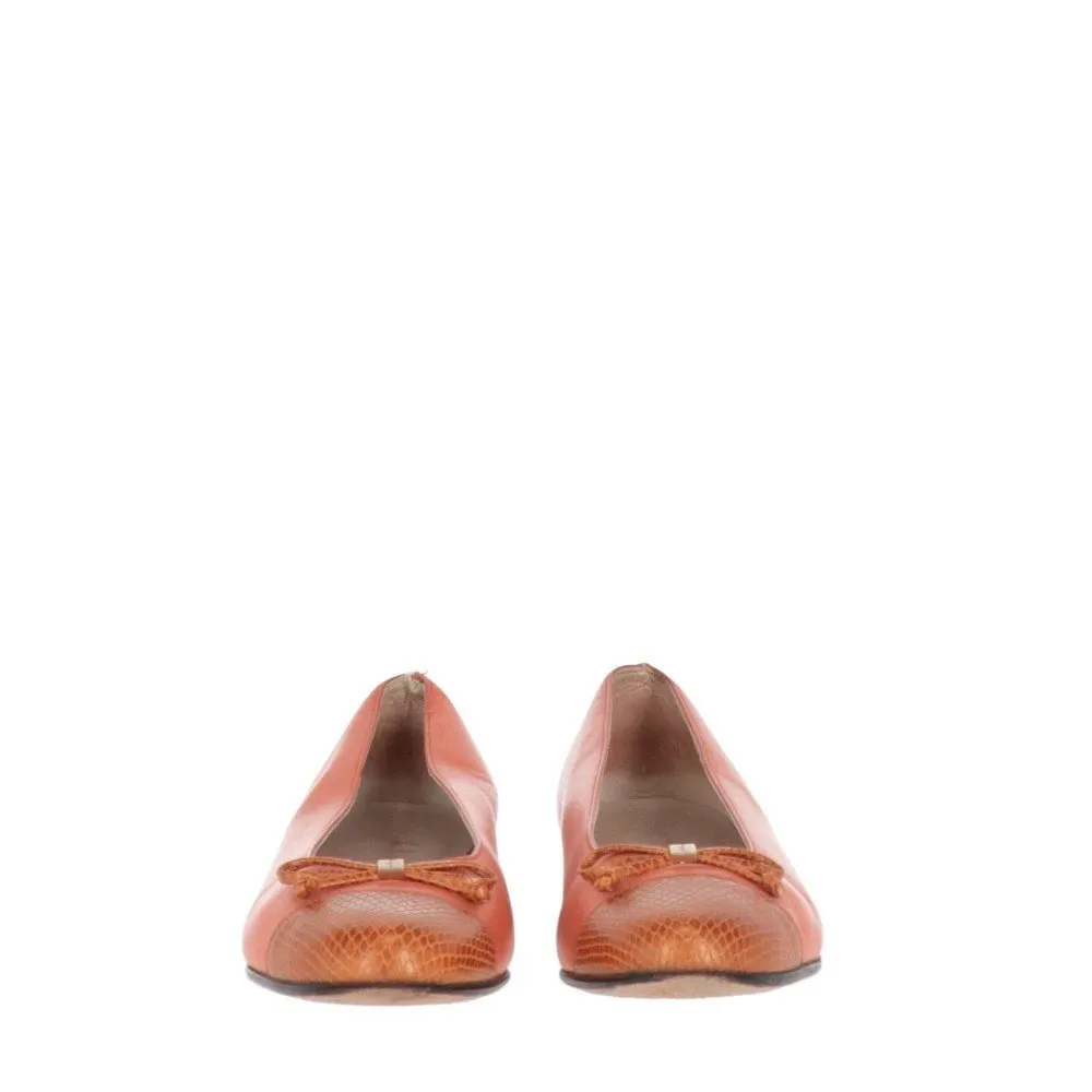 Salvatore Ferragamo Leather Flats - '90s Orange Leather Good - Model View