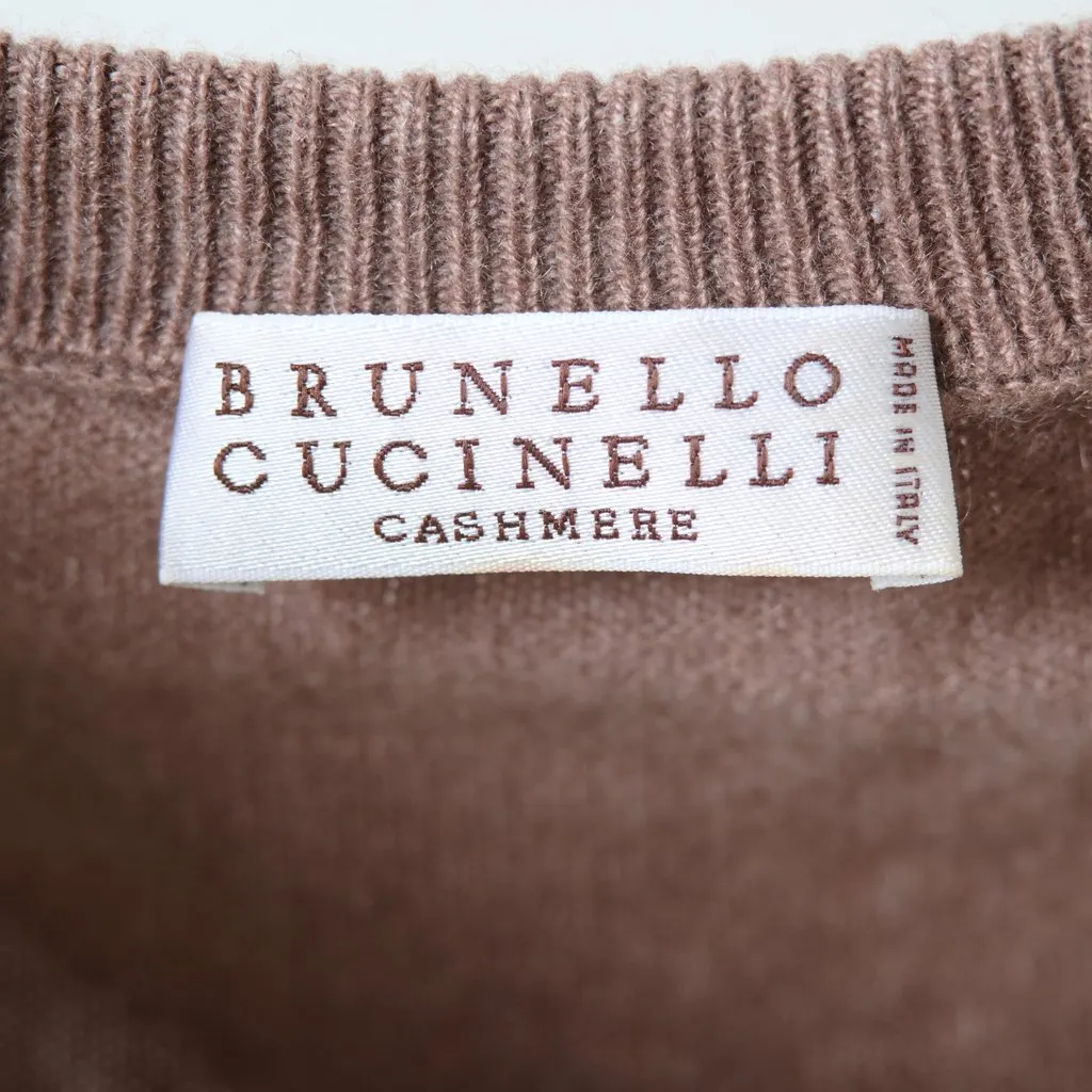 Brunello Cucinelli Cashmere V-Neck Sweater – ’10s Red Wool Good - Model View