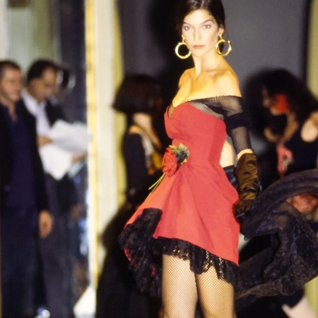 Moschino Couture Strapless Rosette Dress – '90s Black Lace Good - Back View