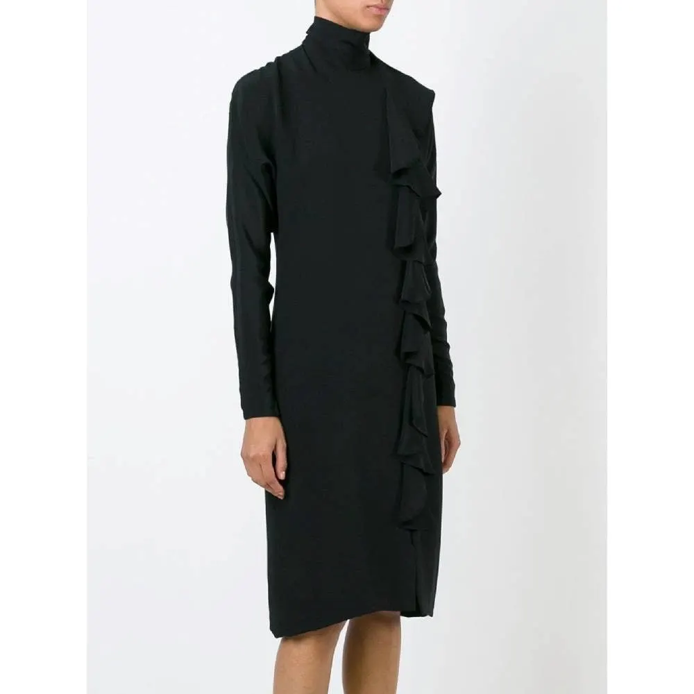 Guy Laroche Black Silk Dress - '90s Black Silk Good - Model View