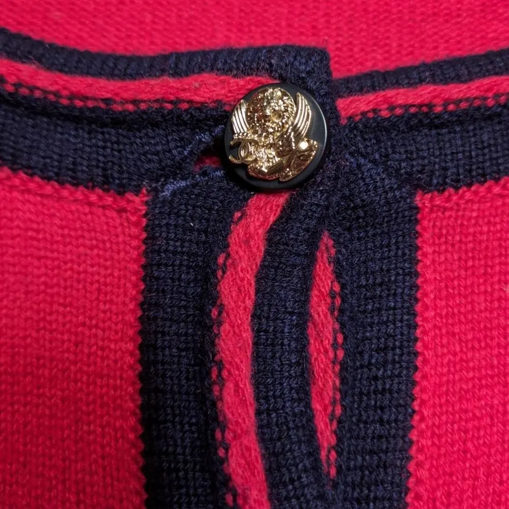 Chanel Red Cashmere Cardigan - 2010s Red Wool Good - Inside View