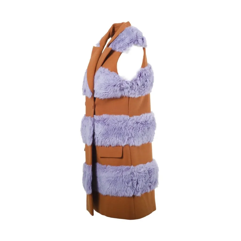 Unsigned Vivetta Faux Fur Panelled Vest - '10s Camel Wool Good - Model View