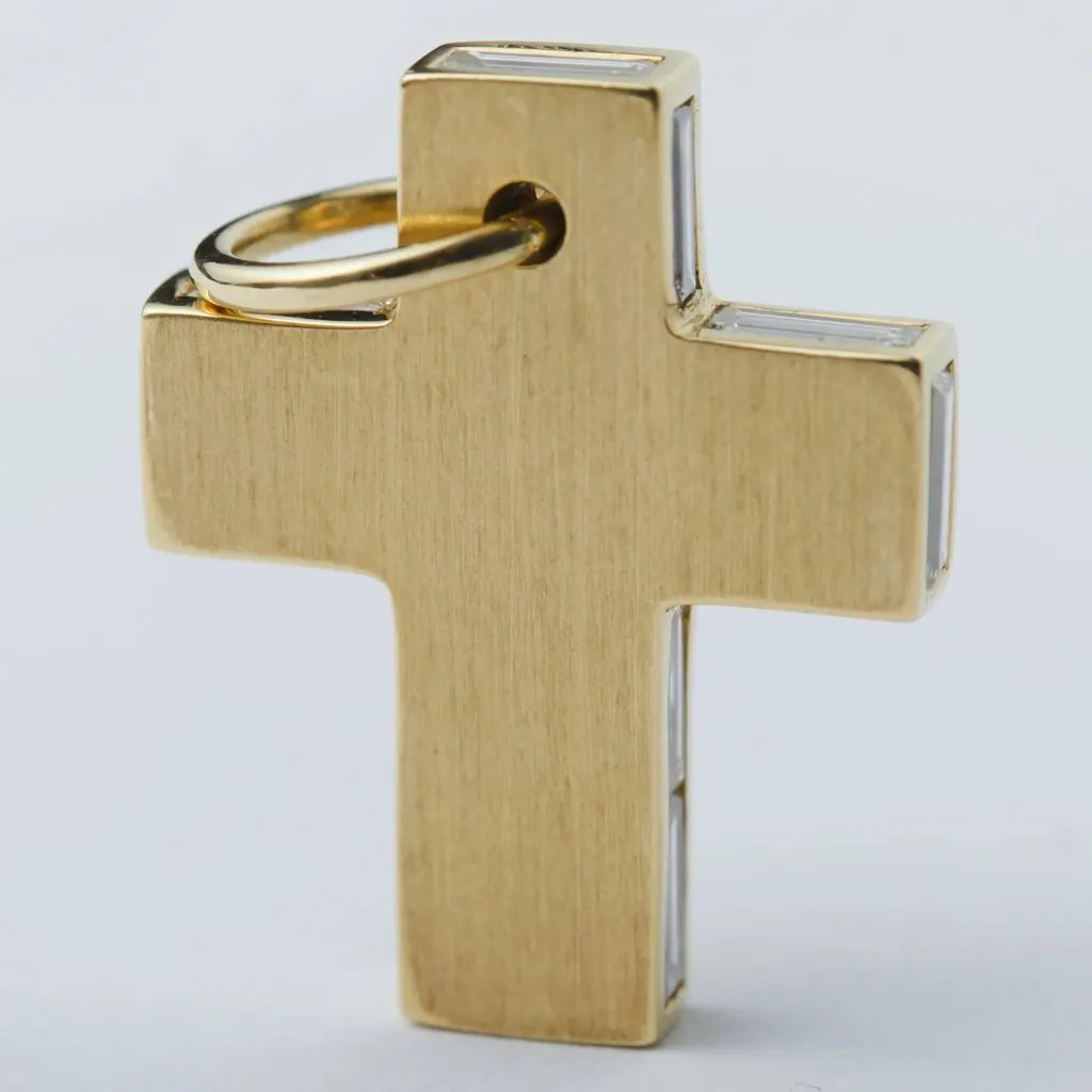 Unsigned Vintage Yellow Gold Cross Pendant with Baguette Diamonds - '90s Yellow Good - Back View