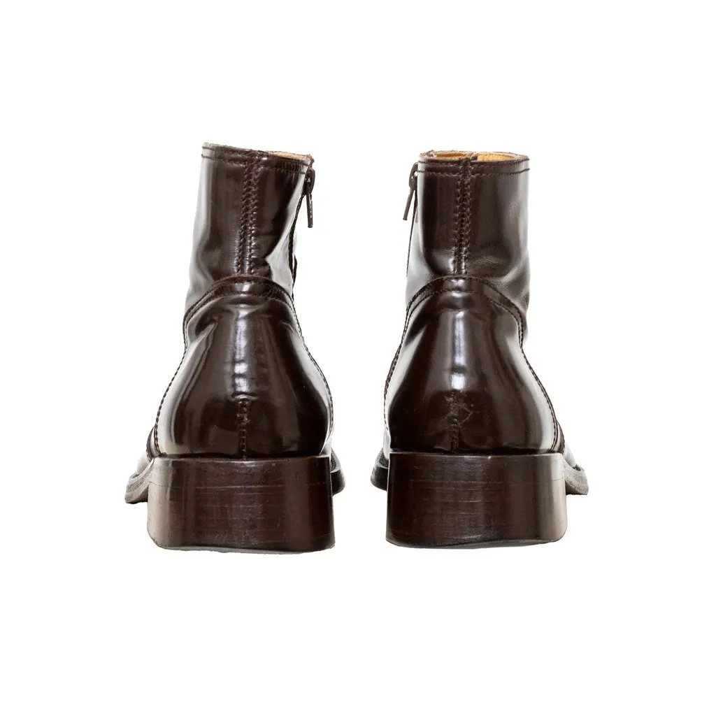 Dolce & Gabbana Brown Leather Ankle Boots - '10s Brown Leather Good - Model View