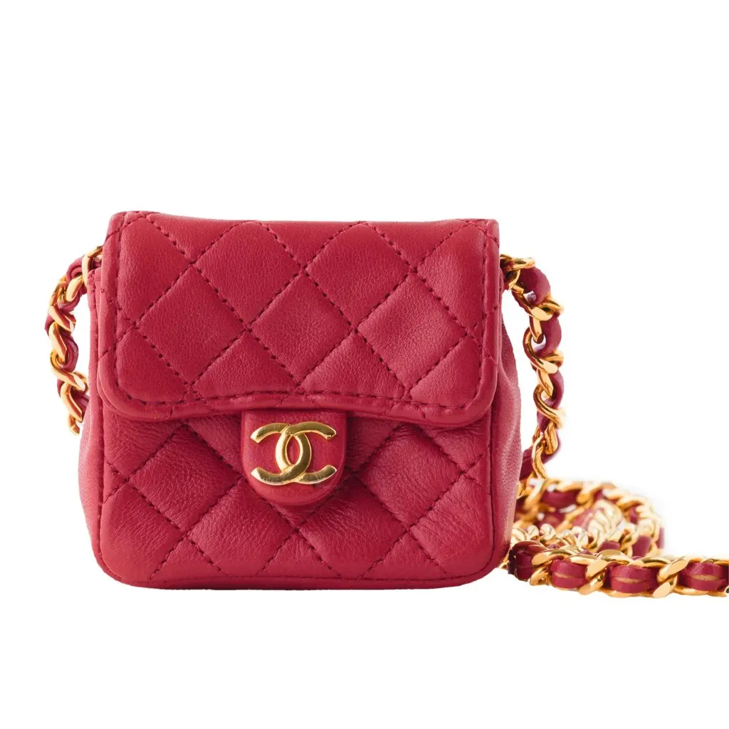 Chanel Mini Timeless Mini Shoulder Bag In Red Quilted Leather - '90s Red Leather Good - Front View