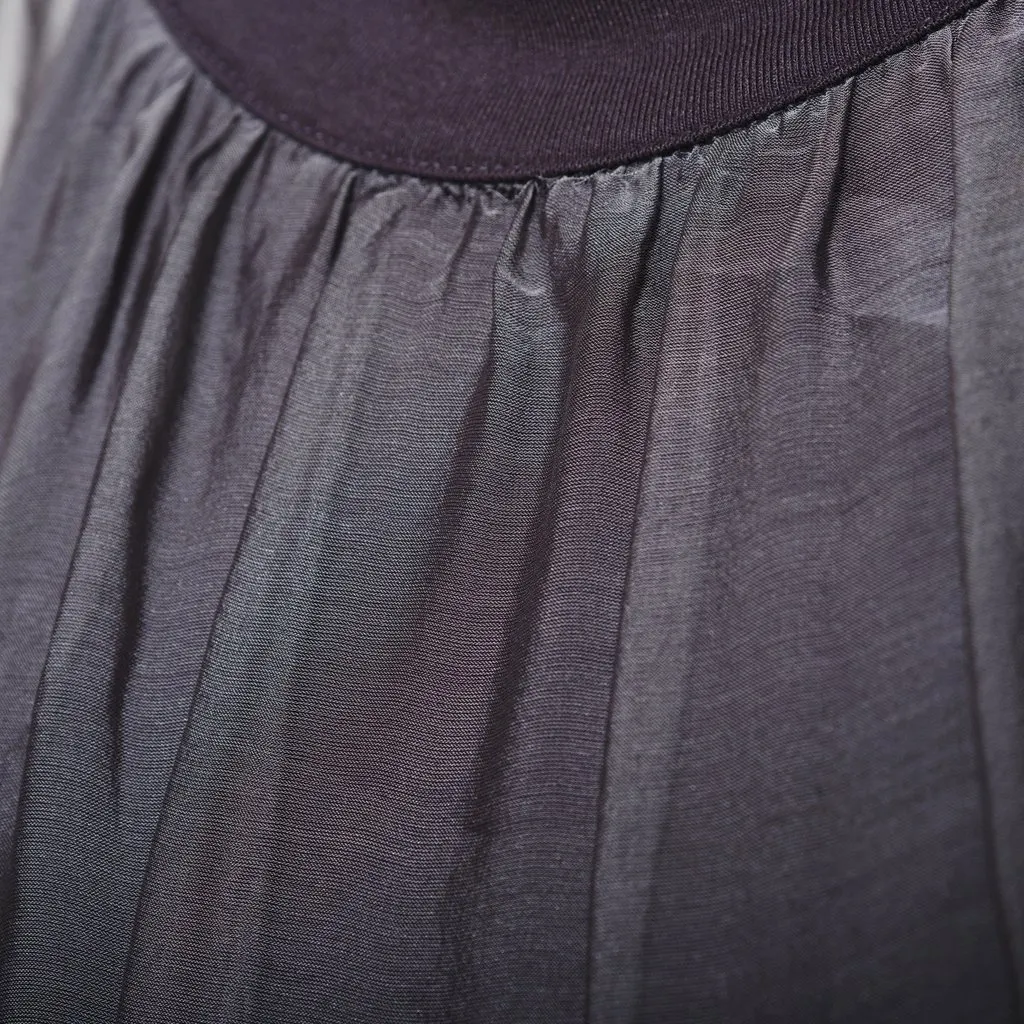Unsigned Stephan Janson Grey Sheer Viscose Silk Cape Dress - '10s Grey Silk Good - Model View