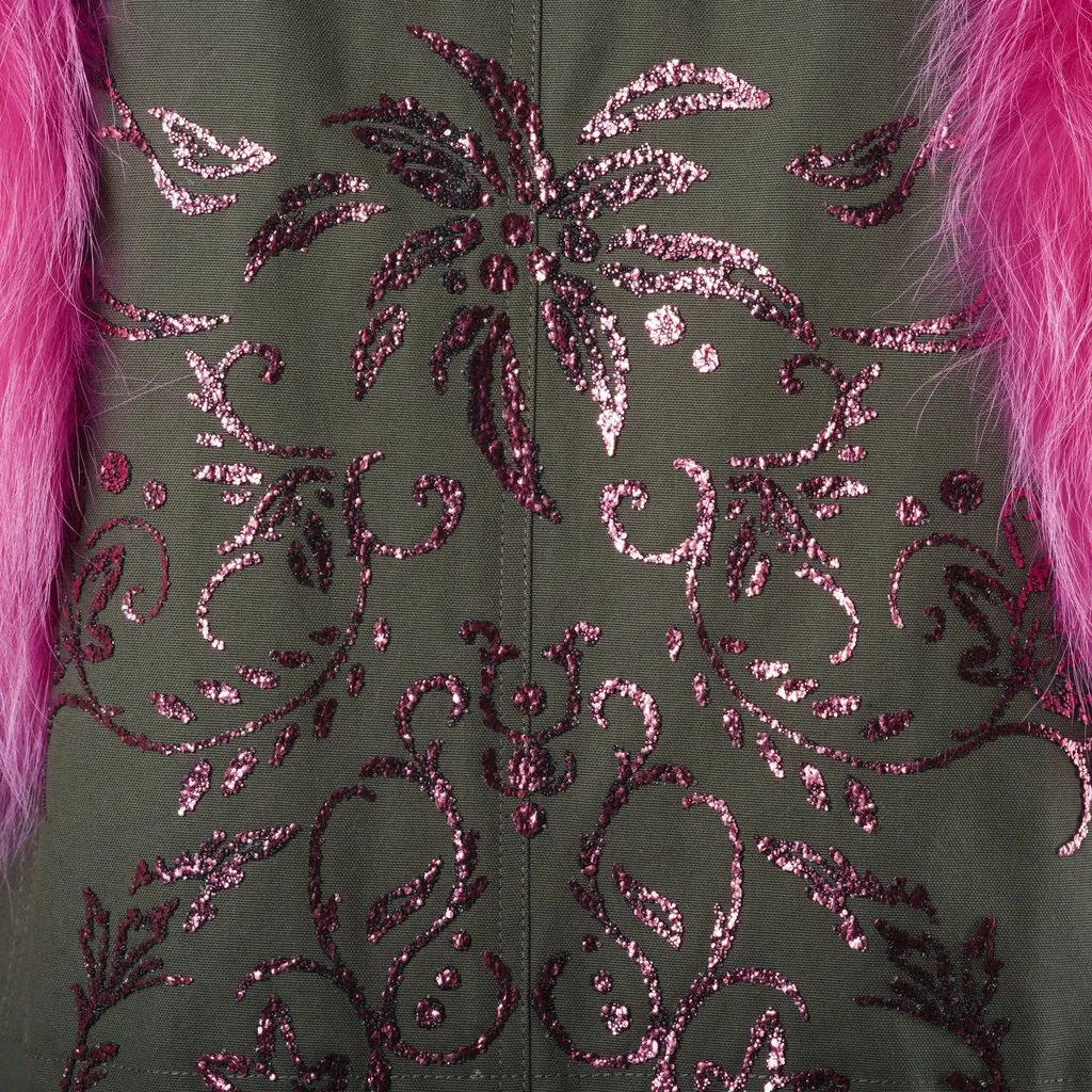 Unsigned Furs 66 Milano Fur-Trimmed Sleeveless Parka - '10s Pink Good - Box View