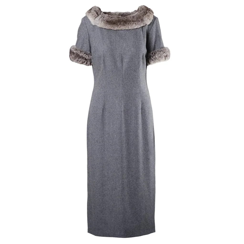 Unsigned Wool Blend Dress With a Faux Fur Collar And Cuff - '00s Grey Wool Good - Front View