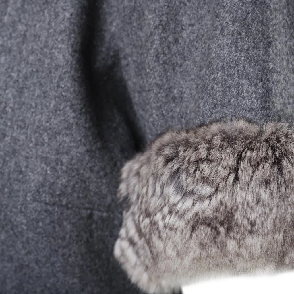 Unsigned Wool Blend Dress With a Faux Fur Collar And Cuff - '00s Grey Wool Good - Inside View