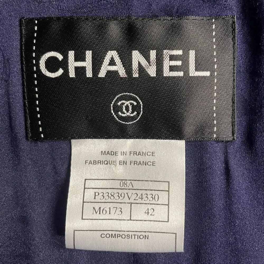Chanel Blue Herringbone Wool Jacket - 2000s Blue Wool Good - Box View