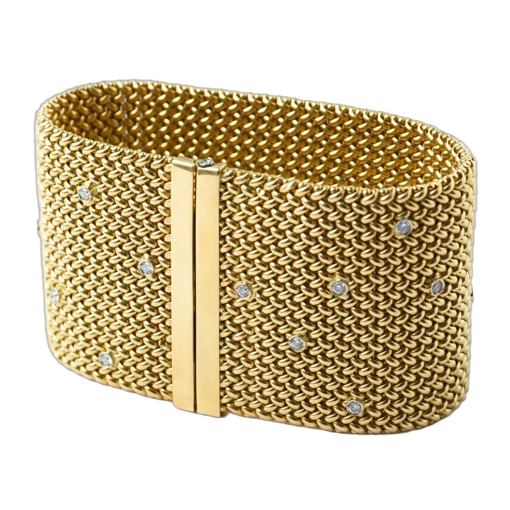 Unsigned Vintage Gold Bracelet with Brilliant-Cut Diamonds – '80s Gold Good - Front View